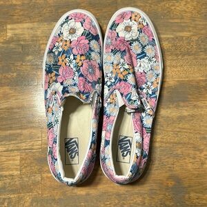Men’s size 13 Vans